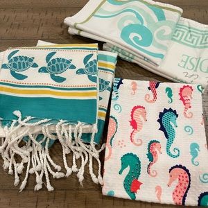 Dish Towel Lot (6 Dish Towels)